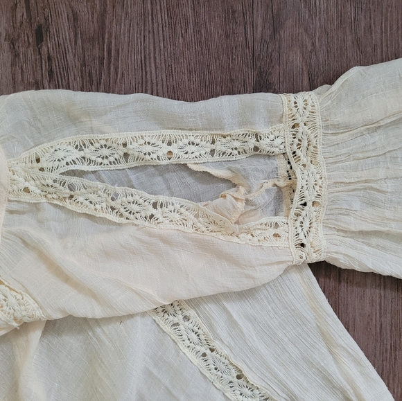 Boho top with arm slits - Picture 2 of 4